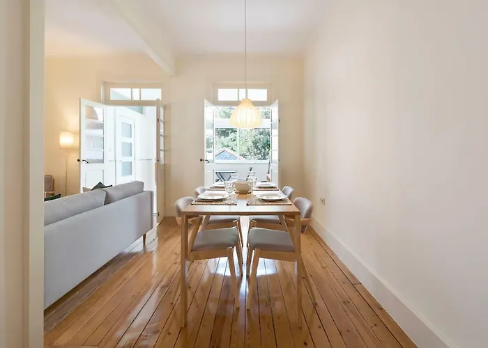 Tripas-coracao, Breiner Greenhouse Lejlighed